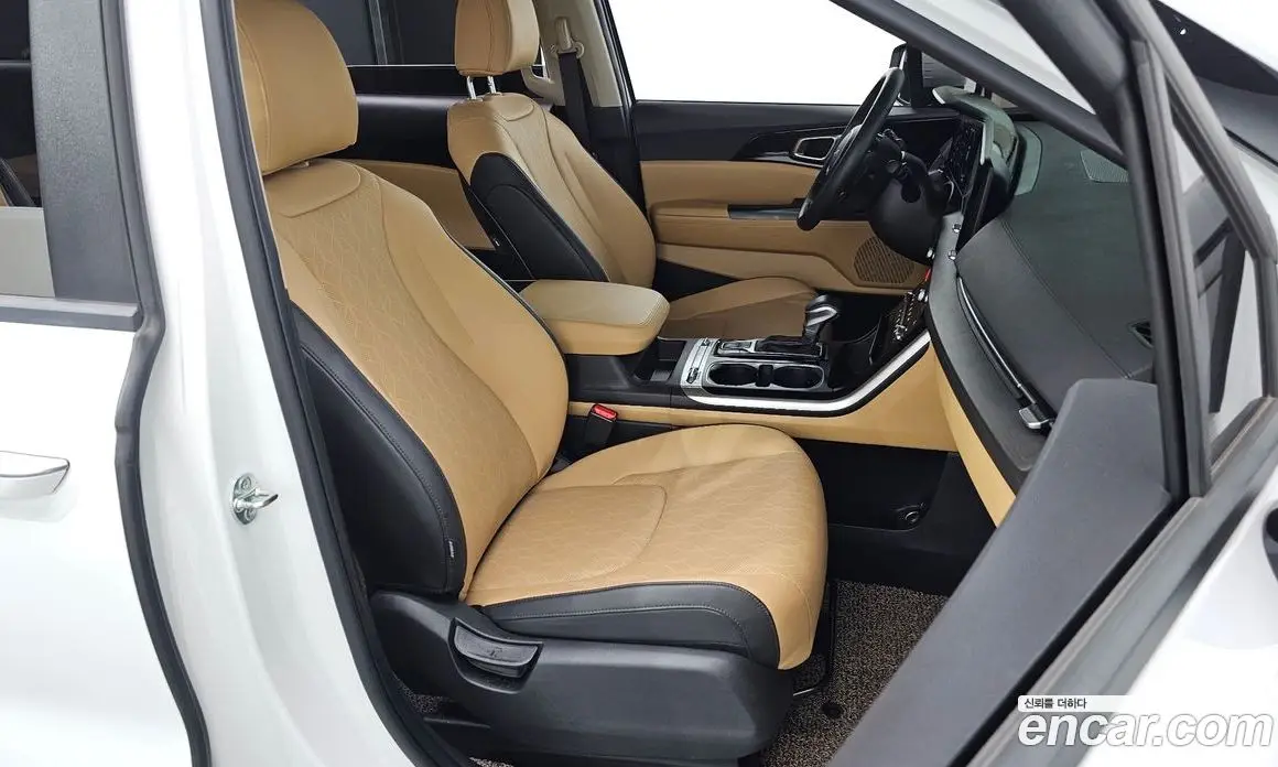 Kia Carnival 2023 2.2 автомат (гидро), фото 18