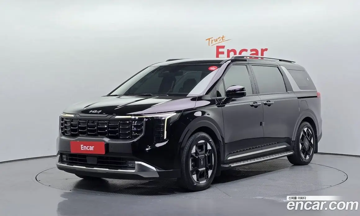 Kia Carnival 2023 3.5 автомат (гидро), фото 1 Kia Carnival 2023 3.5 автомат (гидро), фото 1
