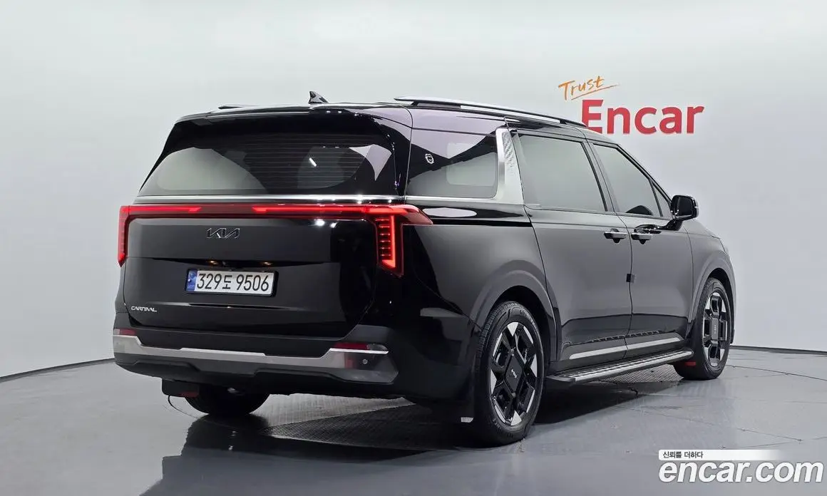 Kia Carnival 2023 3.5 автомат (гидро), фото 2 Kia Carnival 2023 3.5 автомат (гидро), фото 2