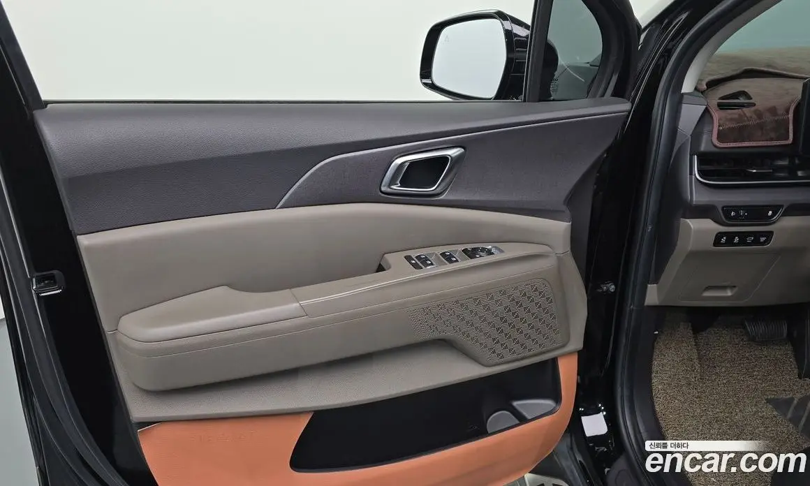 Kia Carnival 2023 3.5 автомат (гидро), фото 14 Kia Carnival 2023 3.5 автомат (гидро), фото 14