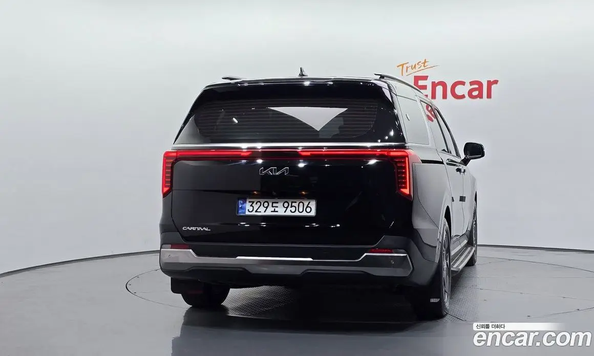 Kia Carnival 2023 3.5 автомат (гидро), фото 4 Kia Carnival 2023 3.5 автомат (гидро), фото 4