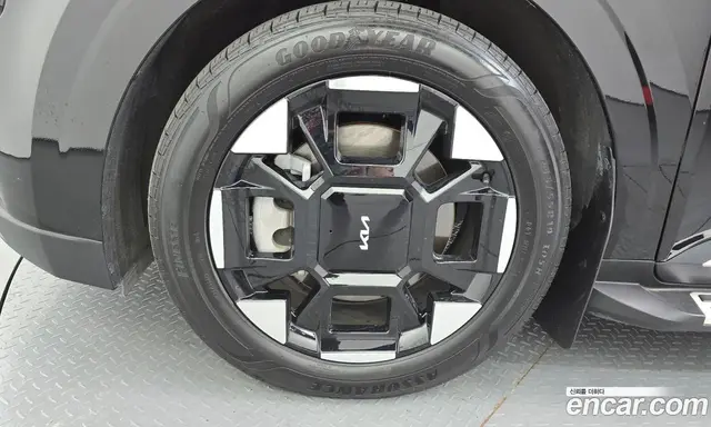 Kia Carnival 2023 3.5 автомат (гидро), миниатюра 5 Kia Carnival 2023 3.5 автомат (гидро), миниатюра 5