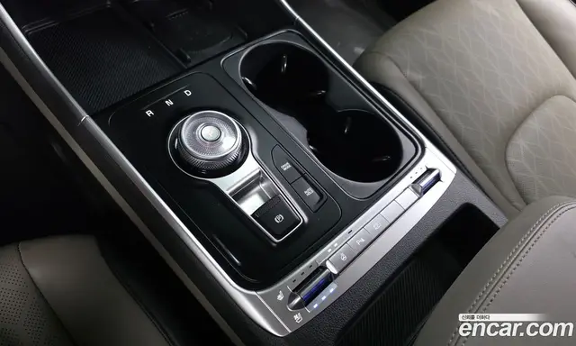 Kia Carnival 2024 1.6 автомат (гидро), миниатюра 12