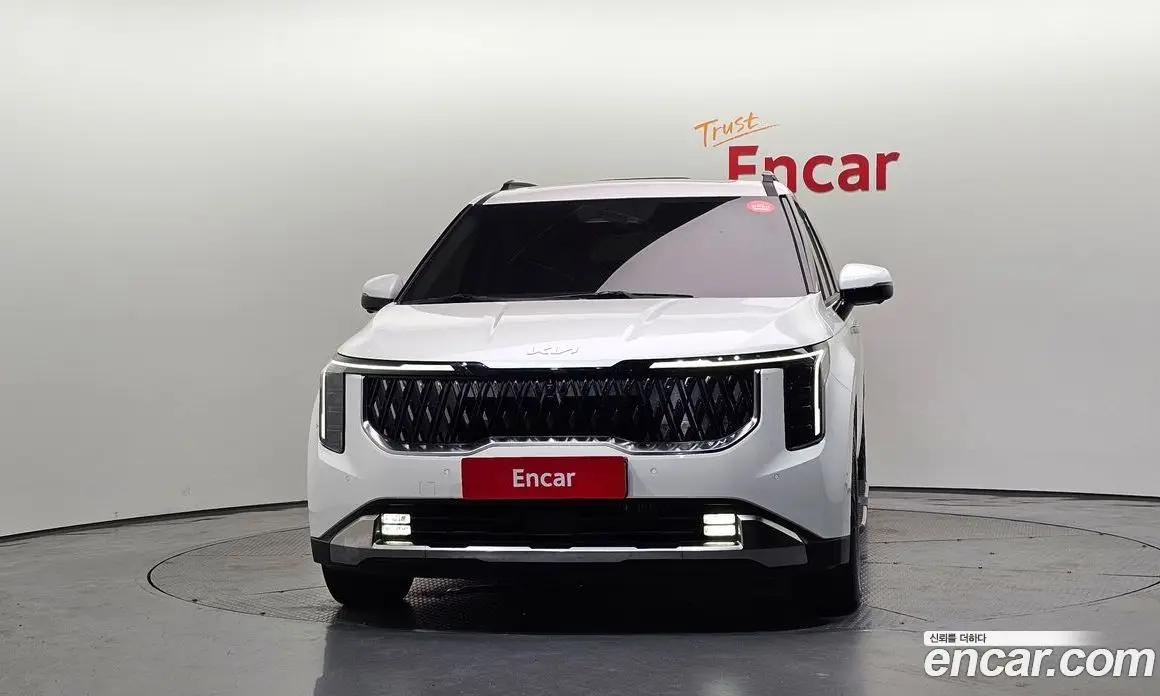 Kia Carnival 2025 2.2 автомат (гидро), фото 3 Kia Carnival 2025 2.2 автомат (гидро), фото 3
