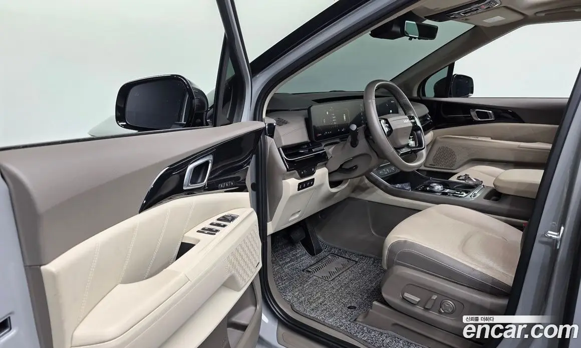Kia Carnival 2025 2.2 автомат (гидро), фото 12