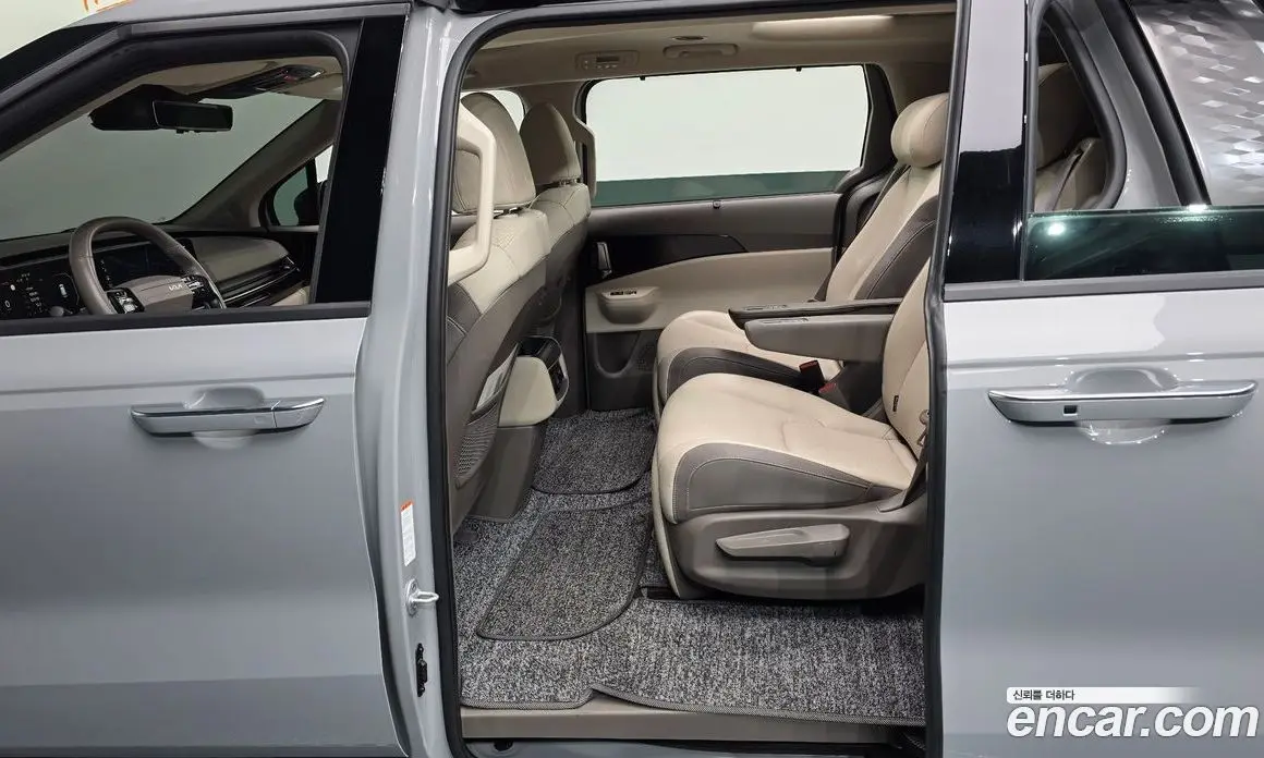 Kia Carnival 2025 2.2 автомат (гидро), фото 16