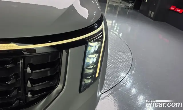 Kia Carnival 2025 2.2 автомат (гидро), миниатюра 7