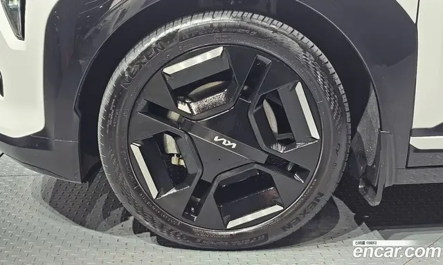Kia EV3 2024 0.2 автомат (гидро), миниатюра 5 Kia EV3 2024 0.2 автомат (гидро), миниатюра 5