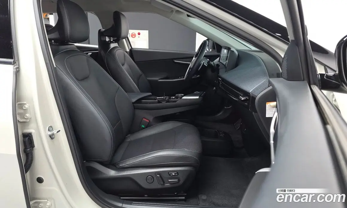 Kia EV6 2022 0.1 автомат (гидро), фото 17 Kia EV6 2022 0.1 автомат (гидро), фото 17