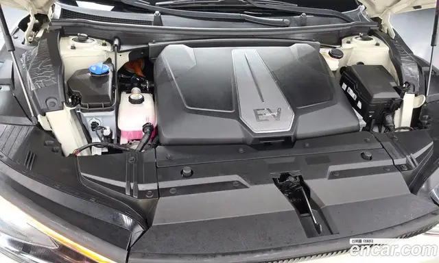 Kia EV6 2022 0.1 автомат (гидро), миниатюра 6 Kia EV6 2022 0.1 автомат (гидро), миниатюра 6