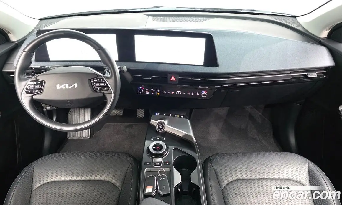 Kia EV6 2022 0.1 автомат (гидро), фото 10 Kia EV6 2022 0.1 автомат (гидро), фото 10