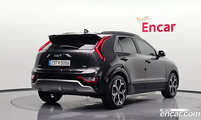 Kia Niro, 2023, 27 631 км