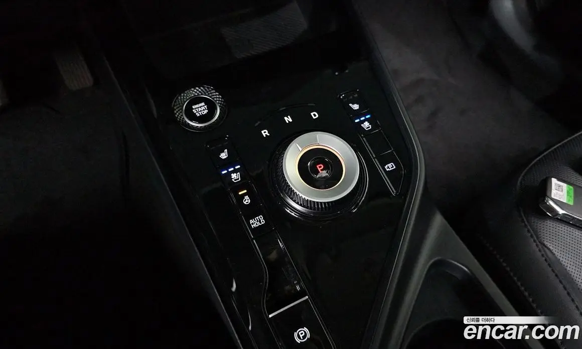 Kia Niro 2023 1.6 автомат (гидро), фото 11
