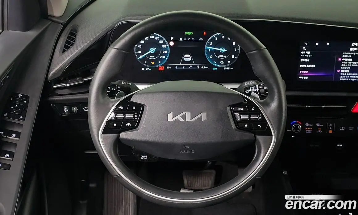 Kia Niro 2023 1.6 автомат (гидро), фото 18
