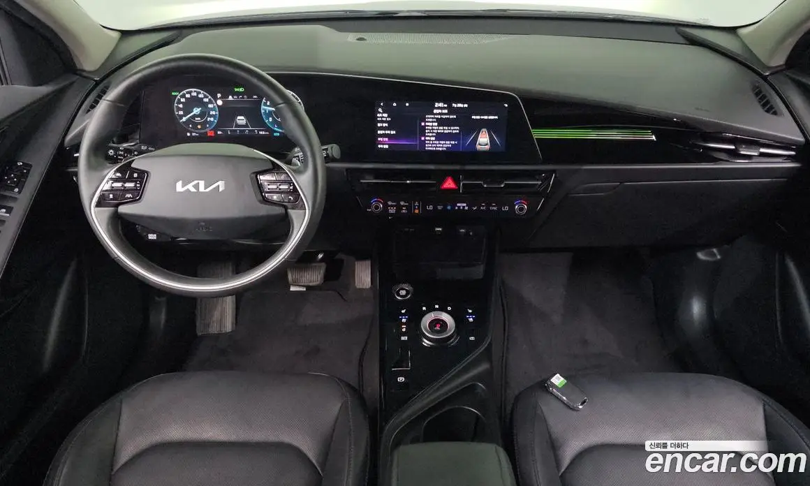 Kia Niro 2023 1.6 автомат (гидро), фото 9