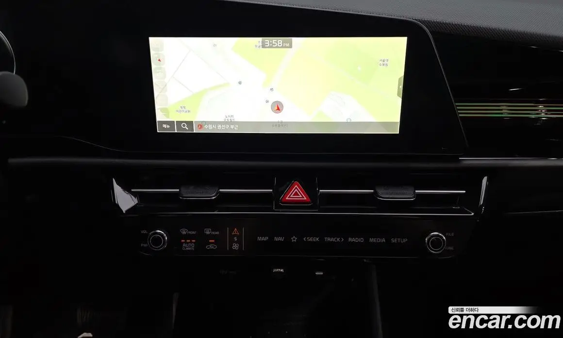 Kia Niro 2023 0.2 автомат (гидро), фото 19