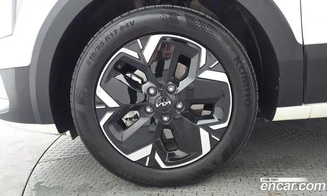 Kia Niro 2023 0.2 автомат (гидро), миниатюра 5