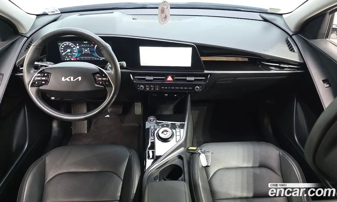 Kia Niro 2023 0.2 автомат (гидро), фото 10