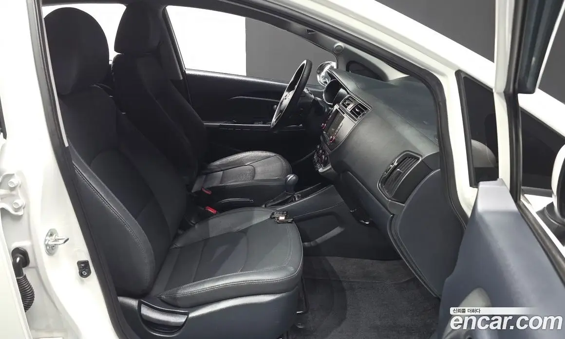Kia Pride 2016 1.4 автомат (гидро), фото 13 Kia Pride 2016 1.4 автомат (гидро), фото 13