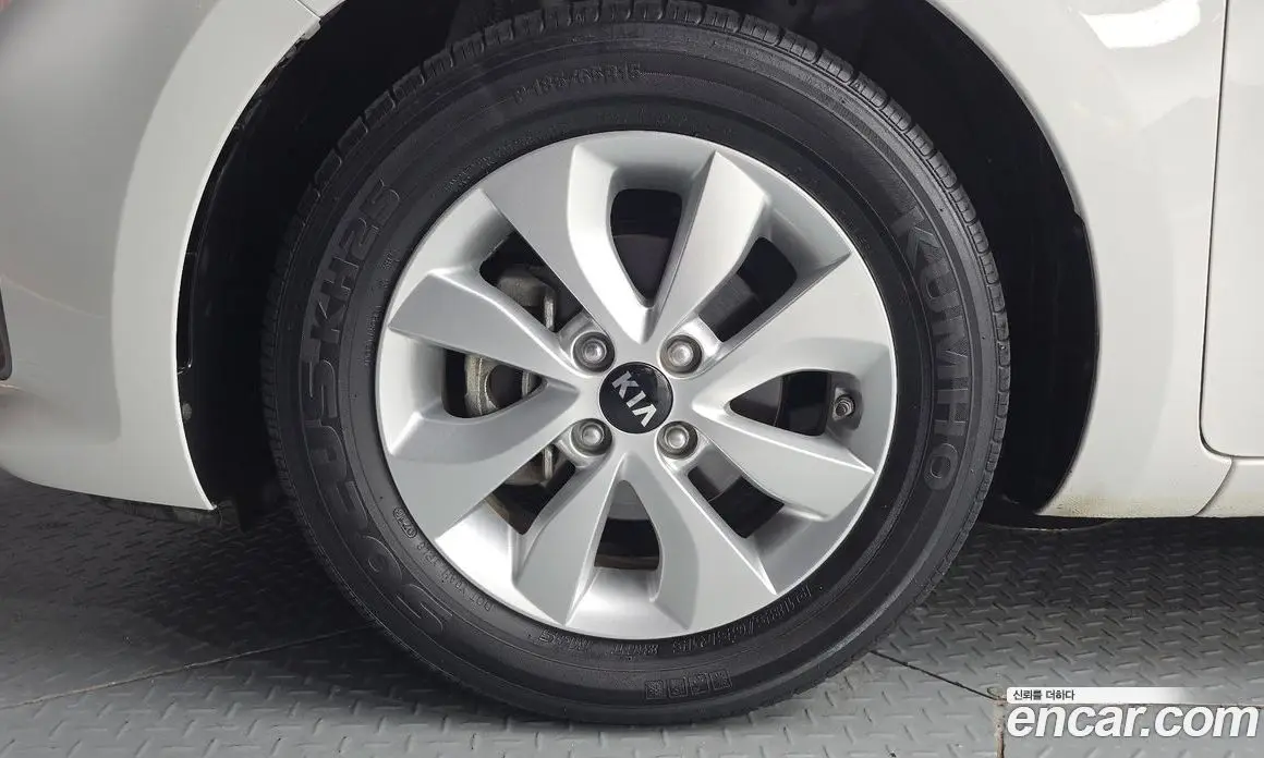 Kia Pride 2016 1.4 автомат (гидро), фото 5 Kia Pride 2016 1.4 автомат (гидро), фото 5