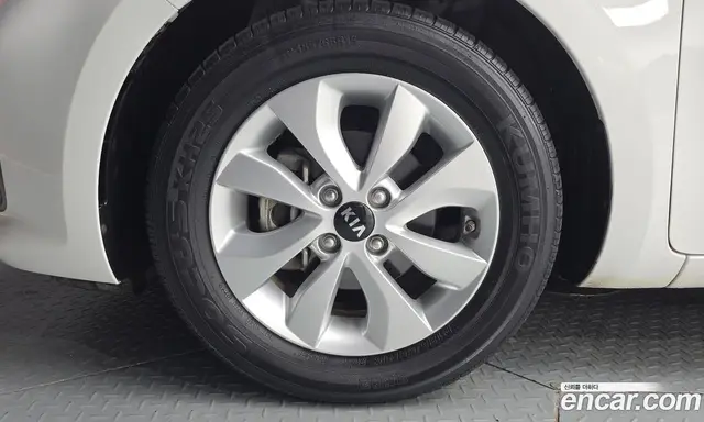 Kia Pride 2016 1.4 автомат (гидро), миниатюра 5 Kia Pride 2016 1.4 автомат (гидро), миниатюра 5