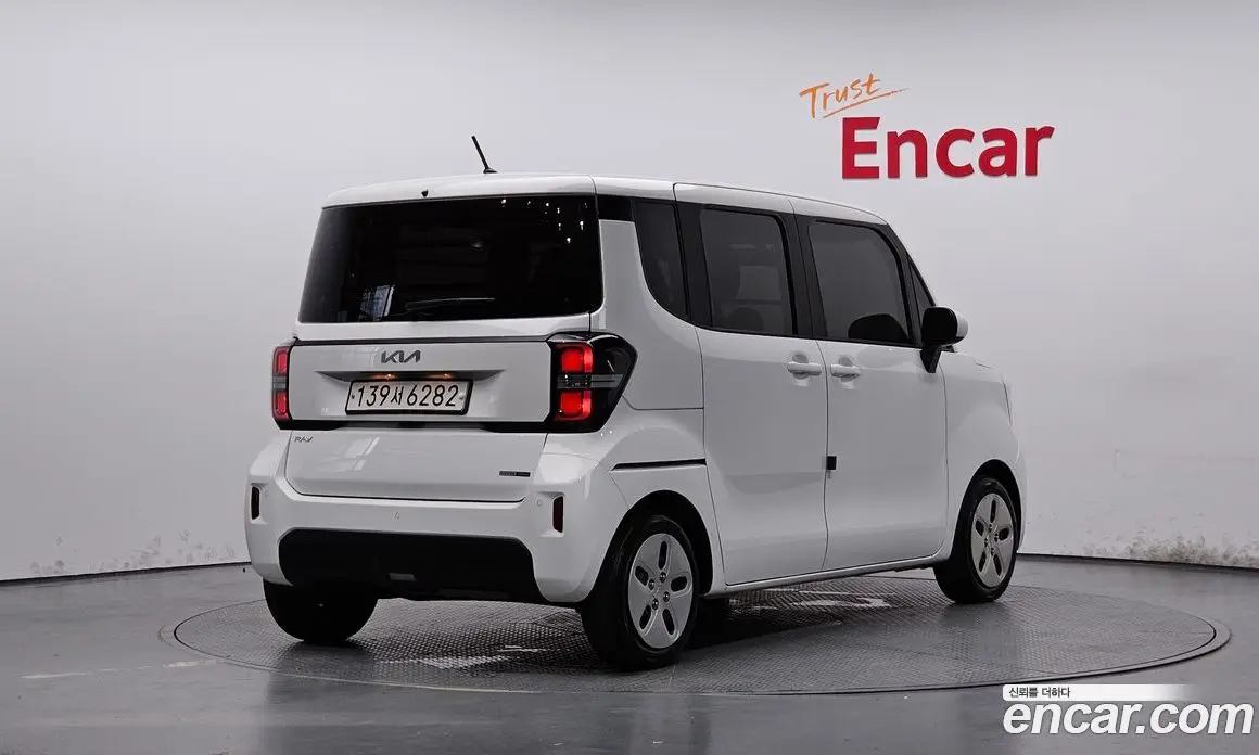 Kia Ray 2022 1.0 автомат (гидро), фото 2 Kia Ray 2022 1.0 автомат (гидро), фото 2