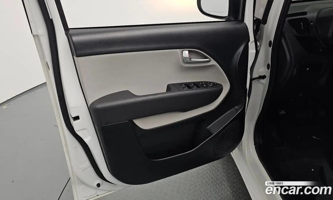 Kia Ray 2022 1.0 автомат (гидро), фото 14 Kia Ray 2022 1.0 автомат (гидро), фото 14