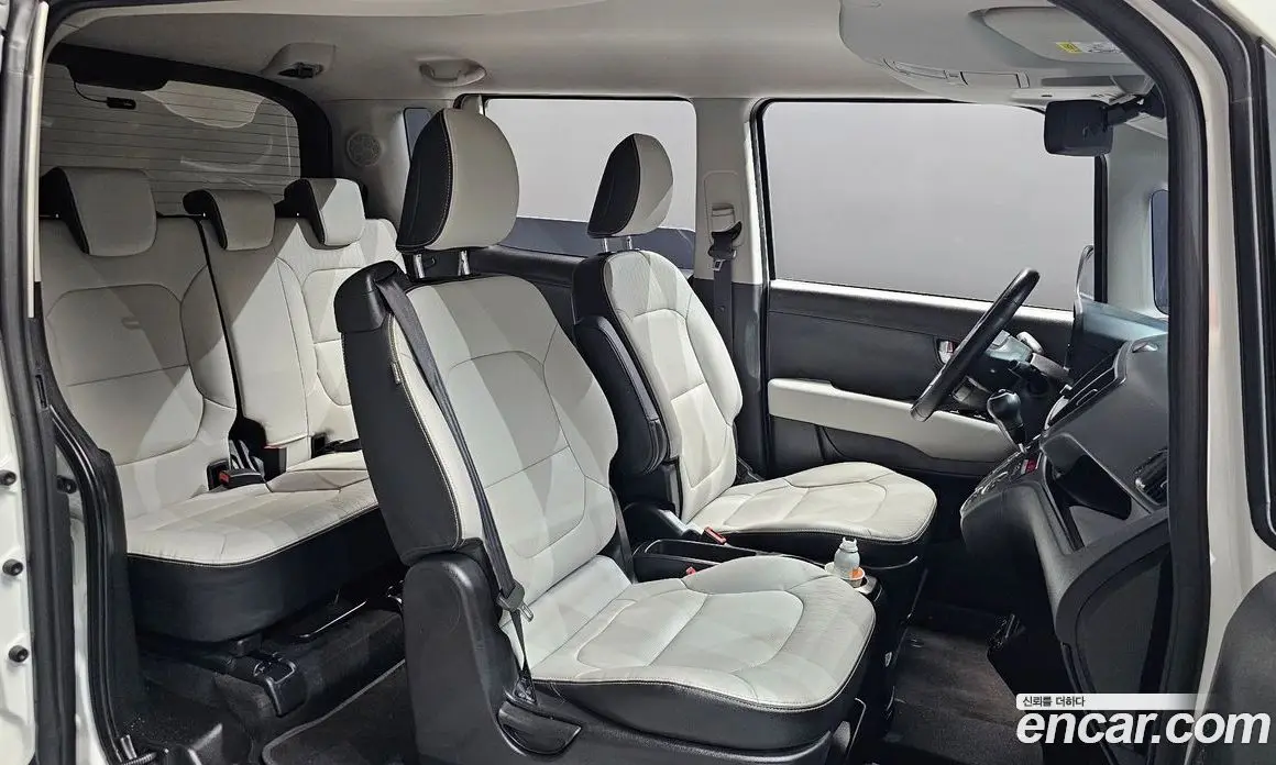 Kia Ray 2023 1.0 автомат (гидро), фото 16