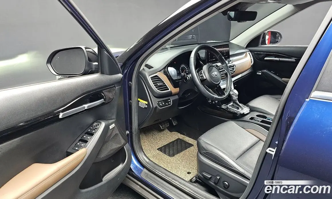 Kia Seltos 2019 1.6 автомат (гидро), фото 13 Kia Seltos 2019 1.6 автомат (гидро), фото 13