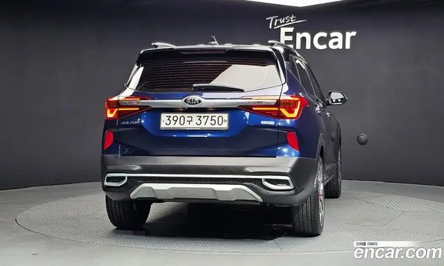 Kia Seltos 2019 1.6 автомат (гидро), миниатюра 4 Kia Seltos 2019 1.6 автомат (гидро), миниатюра 4