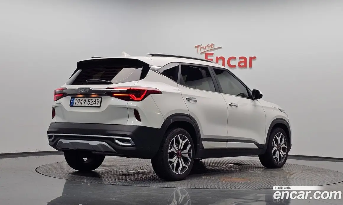 Kia Seltos 2022 1.6 автомат (гидро), фото 2 Kia Seltos 2022 1.6 автомат (гидро), фото 2