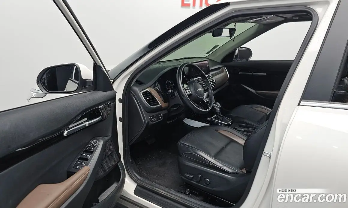 Kia Seltos 2022 1.6 автомат (гидро), фото 13 Kia Seltos 2022 1.6 автомат (гидро), фото 13