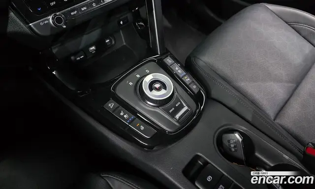 Kia Seltos 2024 2.0 автомат (гидро), миниатюра 12