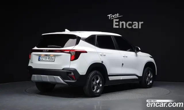 Kia Seltos 2024 1.6 автомат (гидро), миниатюра 2