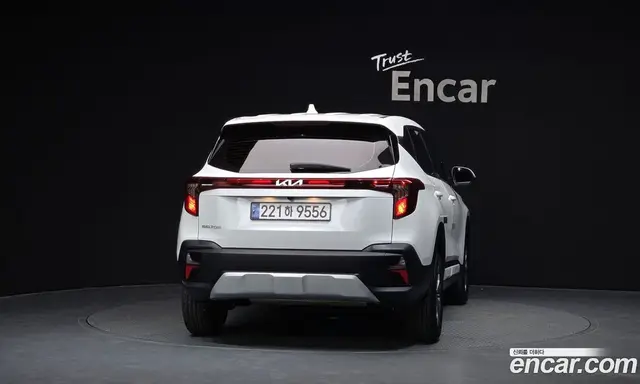 Kia Seltos 2024 1.6 автомат (гидро), миниатюра 4