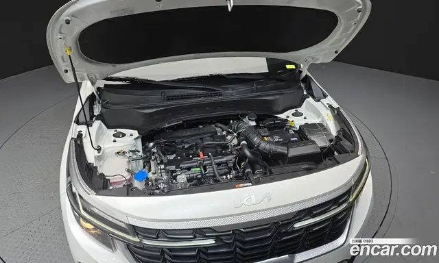 Kia Seltos 2024 1.6 автомат (гидро), миниатюра 6