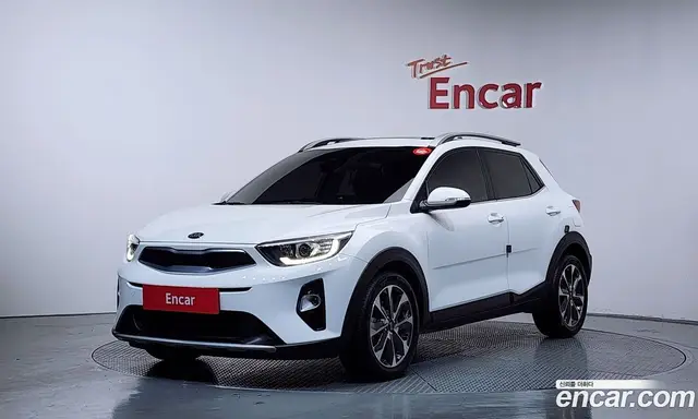 Kia Stonic, 2018, 43 105 км