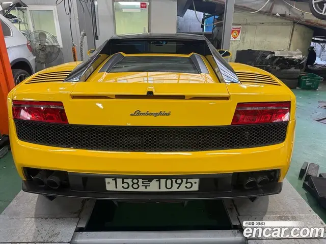 Lamborghini Gallardo 2006 5.0 автомат (робот), миниатюра 7 Lamborghini Gallardo 2006 5.0 автомат (робот), миниатюра 7
