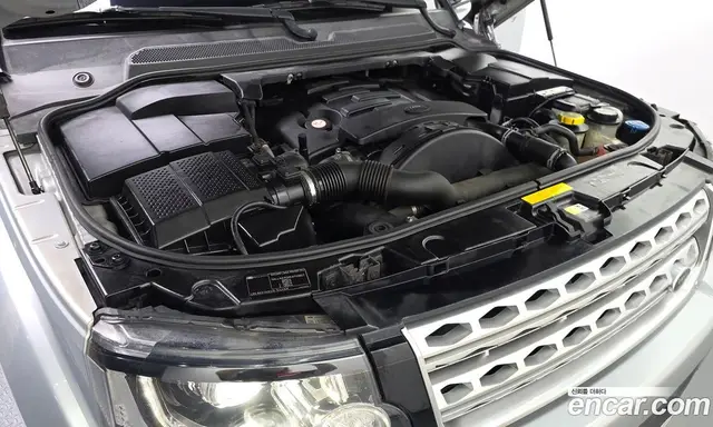 Land Rover Discovery 2014 3.0 автомат (гидро), миниатюра 5 Land Rover Discovery 2014 3.0 автомат (гидро), миниатюра 5