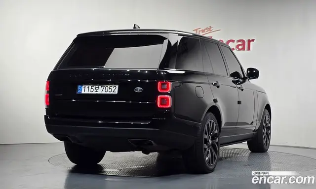 Land Rover Range Rover 2018 4.4 автомат (гидро), миниатюра 2