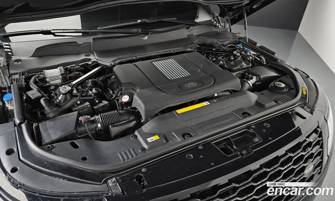 Land Rover Range Rover 2018 4.4 автомат (гидро), фото 6