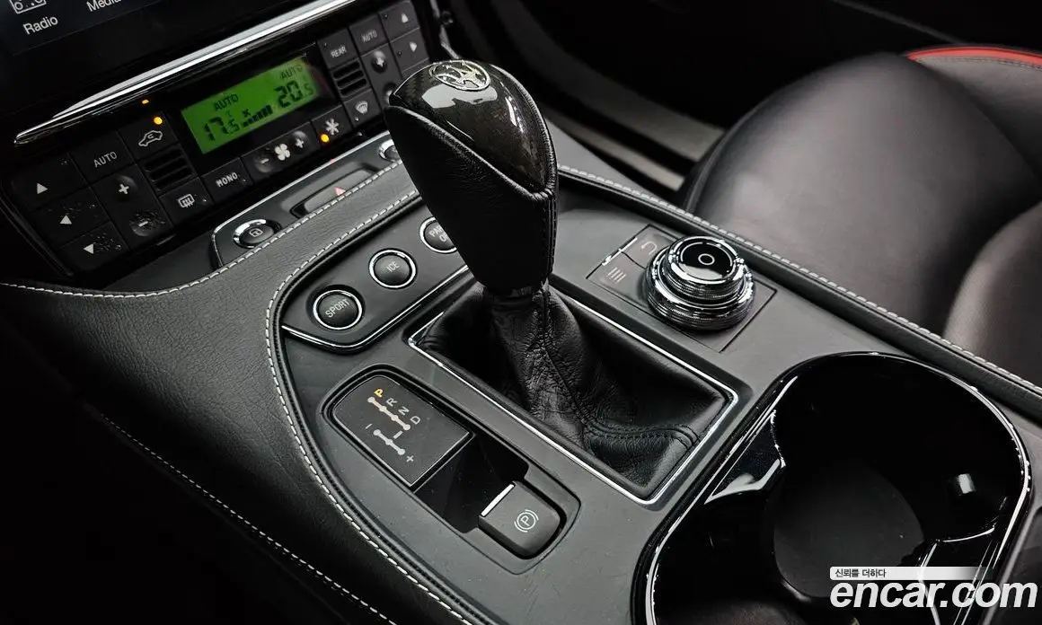Maserati GranTurismo 2019 4.7 автомат (гидро), фото 11
