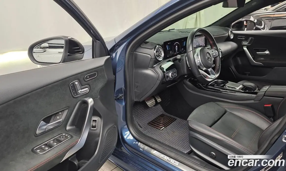 Mercedes-Benz A-Class 2021 2.0 автомат (гидро), фото 13