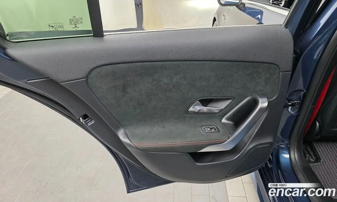 Mercedes-Benz A-Class 2021 2.0 автомат (гидро), фото 15