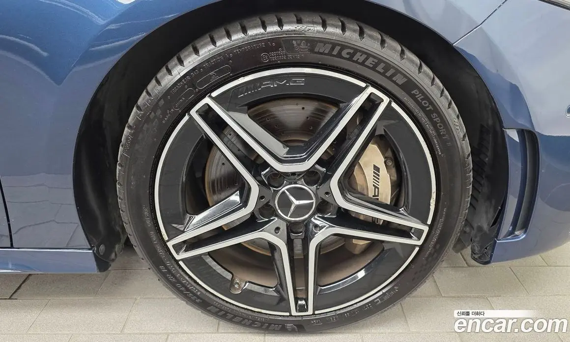 Mercedes-Benz A-Class 2021 2.0 автомат (гидро), фото 7