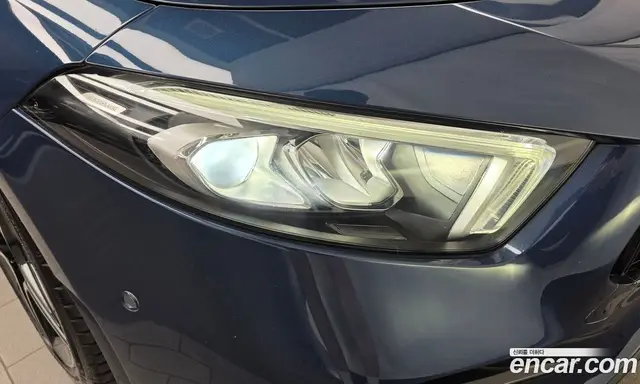Mercedes-Benz A-Class 2021 2.0 автомат (гидро), миниатюра 8
