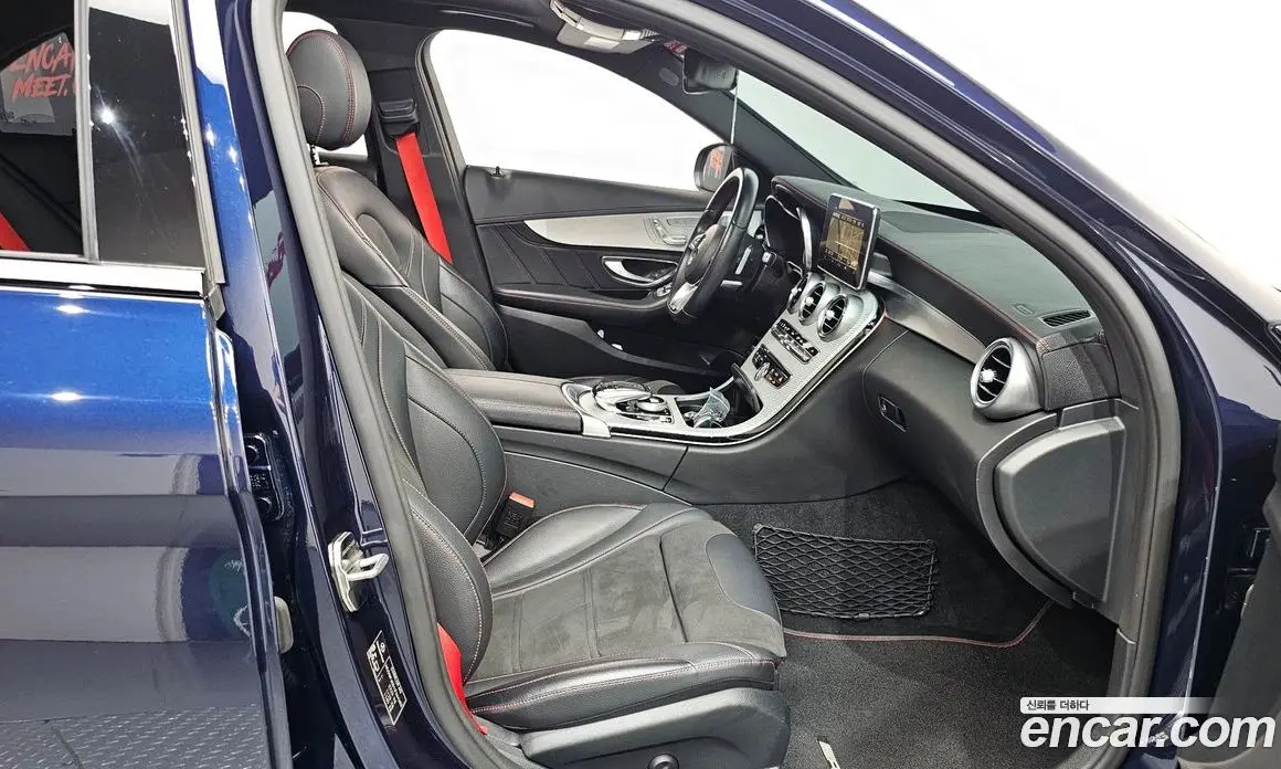 Mercedes-Benz C-Class 2018 3.0 автомат (гидро), фото 16
