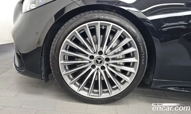 Mercedes-Benz C-Class 2023 2.0 автомат (гидро), миниатюра 5 Mercedes-Benz C-Class 2023 2.0 автомат (гидро), миниатюра 5