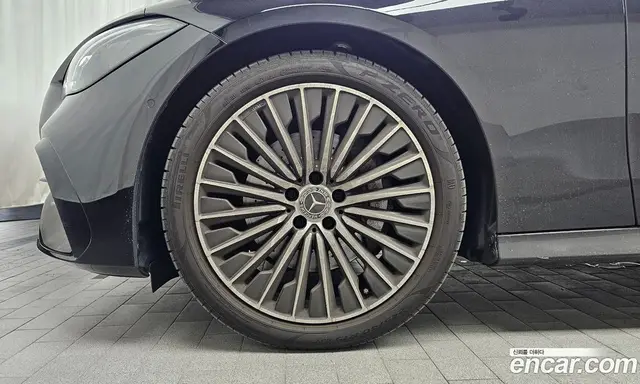 Mercedes-Benz CLE-Class 2025 2.0 автомат (гидро), миниатюра 5