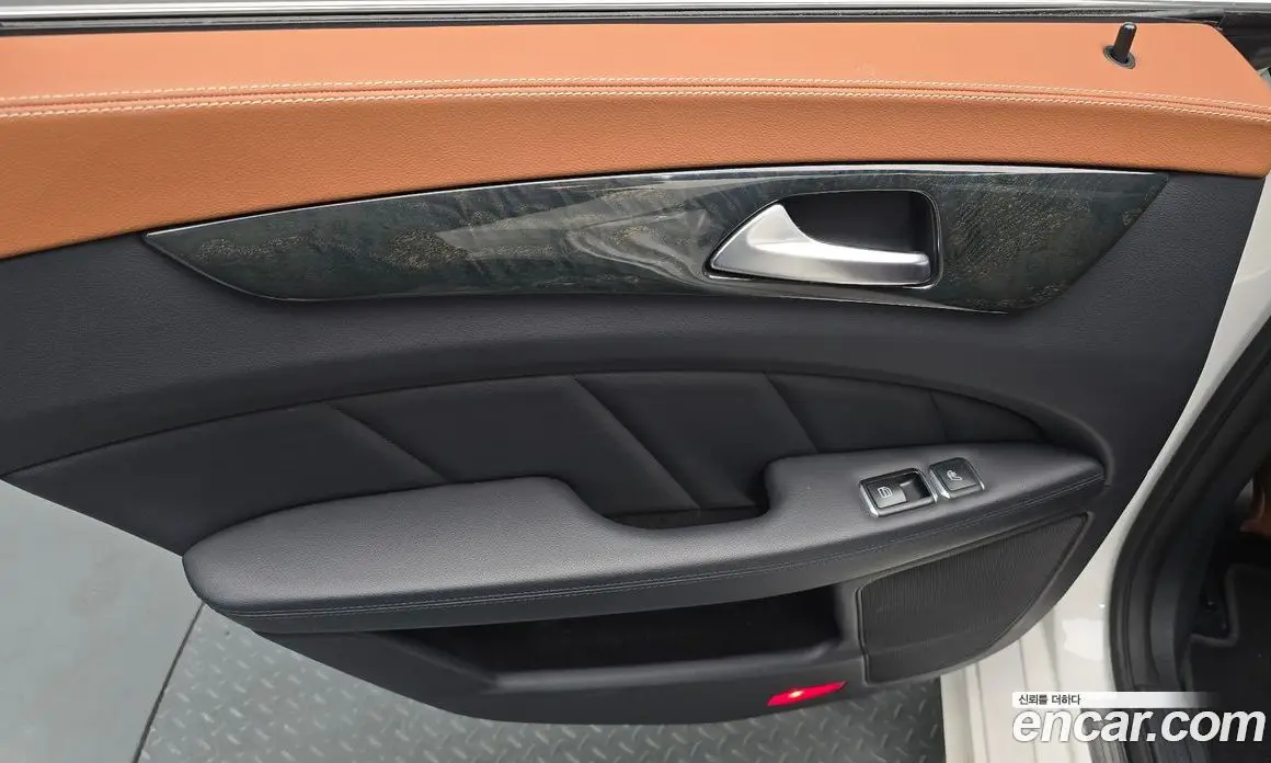 Mercedes-Benz CLS-Class 2017 3.0 автомат (гидро), фото 14 Mercedes-Benz CLS-Class 2017 3.0 автомат (гидро), фото 14